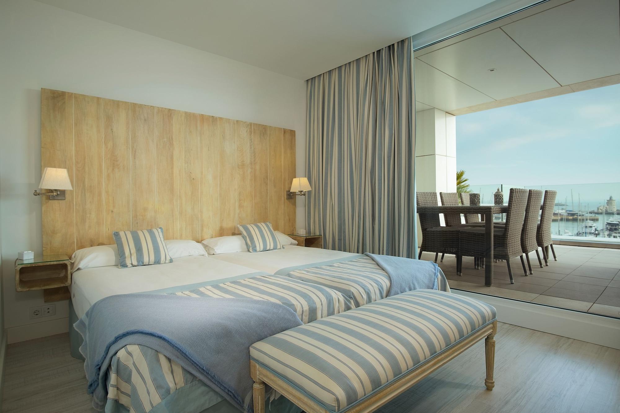 Suites Puerto Sherry Эль-Пуэрто-де-Санта-Мария Экстерьер фото