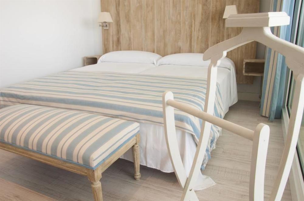 Suites Puerto Sherry Эль-Пуэрто-де-Санта-Мария Экстерьер фото